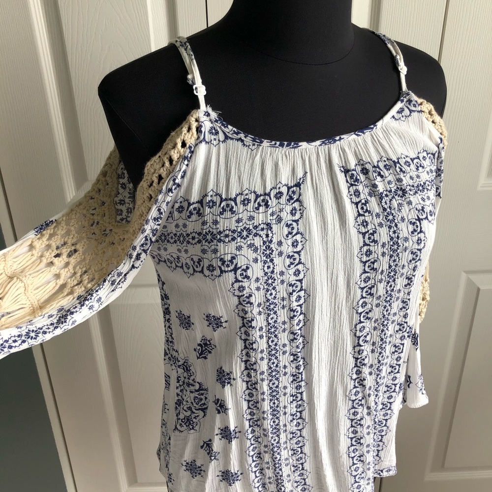 Umgee brand boho cold shoulder peasant top